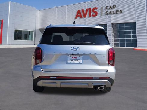 Used 2024 Hyundai Palisade SEL image 5