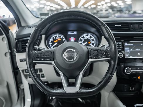 Used 2018 Nissan Rogue Sport SL w/ SL Premium Package image 35