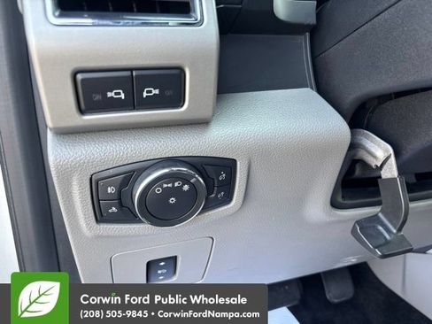 Used 2017 Ford F150 Lariat AWD/4WD image 15