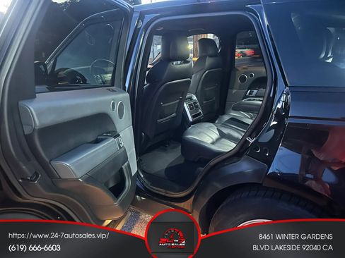 Used 2015 Land Rover Range Rover Sport SE image 28