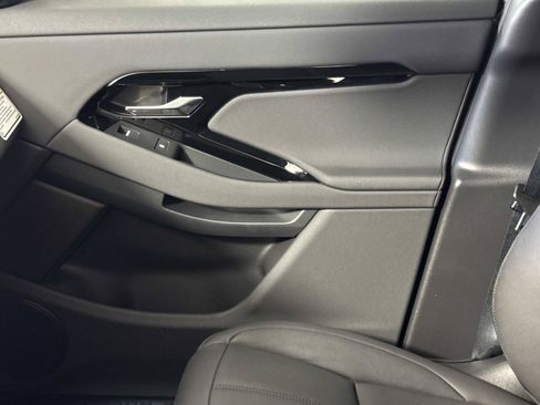 New 2026 Land Rover Range Rover Evoque S AWD/4WD image 24