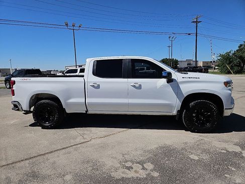 Used 2023 Chevrolet Silverado 1500 LT w/ Work Truck Package AWD/4WD image 9