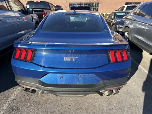 Used 2024 Ford Mustang GT Premium image 4