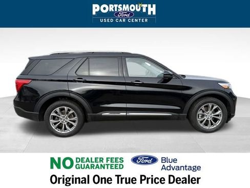Certified 2022 Ford Explorer Limited w/ Equipment Group 301A image 6