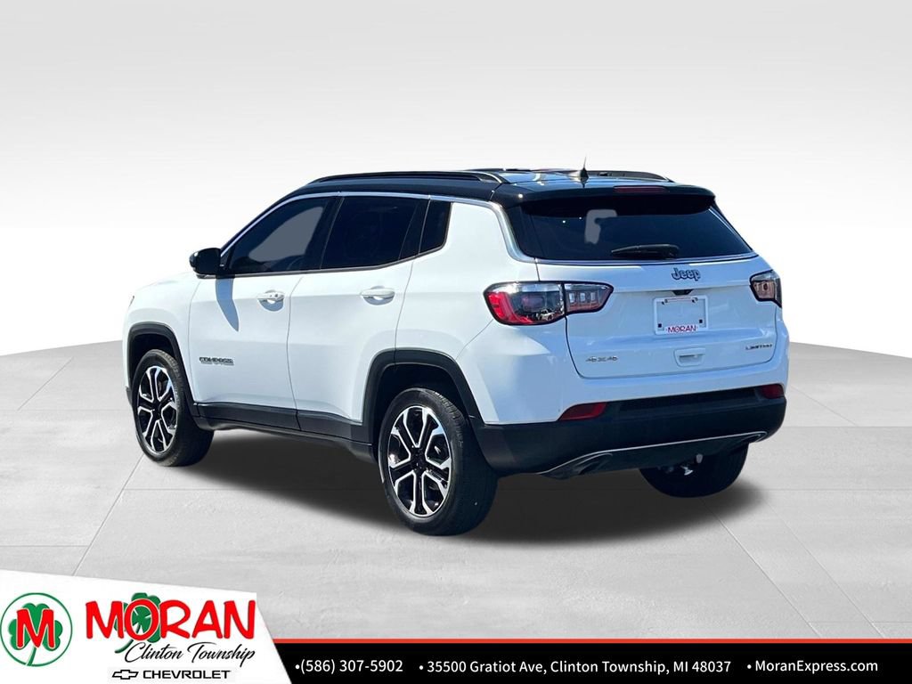 Used 2023 Jeep Compass Limited AWD/4WD image 4