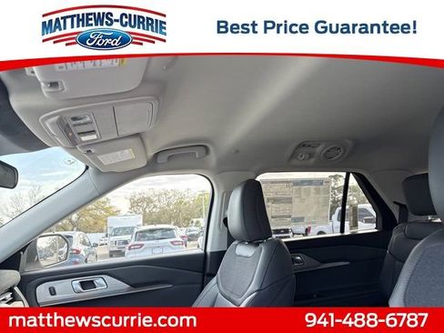 New 2026 Ford Explorer Active w/ Active Comfort Package image 11