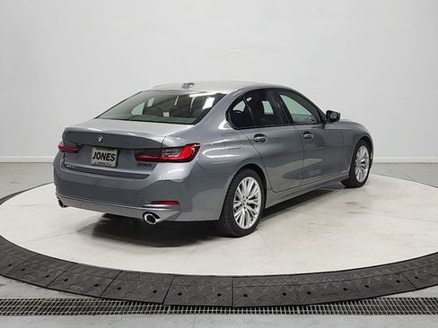Used 2023 BMW 330i Sedan w/ Driving Assistance Package RWD image 7