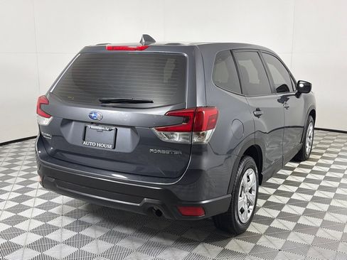 Used 2022 Subaru Forester AWD/4WD image 5