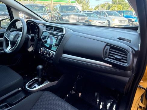 Used 2018 Honda Fit LX image 16