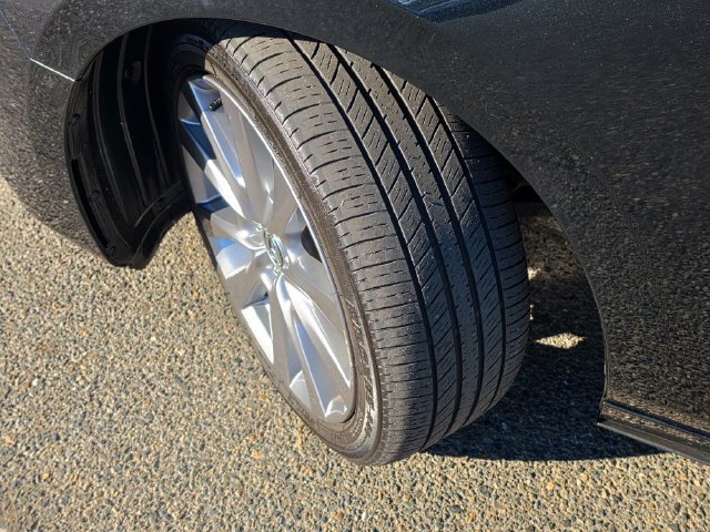Used 2025 MAZDA MAZDA3 s FWD image 30
