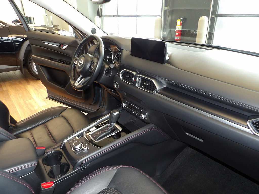 Certified 2024 MAZDA CX-5 Carbon Edition AWD/4WD image 13