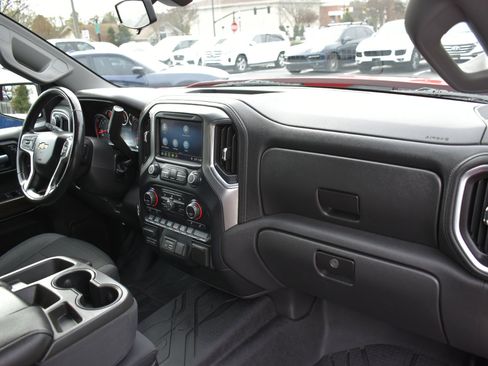 Used 2019 Chevrolet Silverado 1500 LT w/ Texas Edition image 13