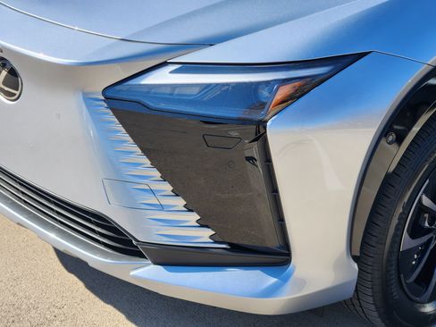 New 2026 Lexus RZ 350e 2WD image 5