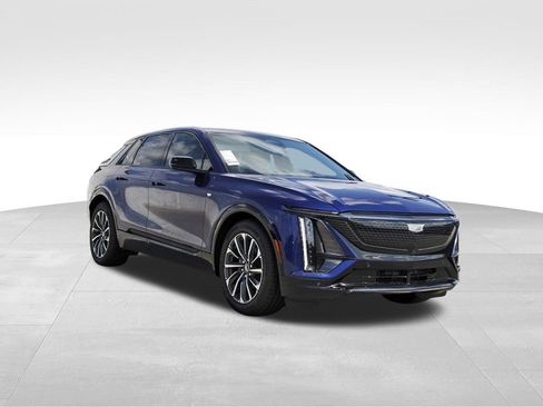 New 2025 Cadillac Lyriq Sport image 1