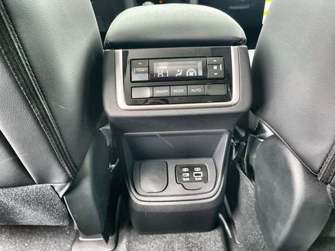 New 2026 Subaru Ascent Premium image 23