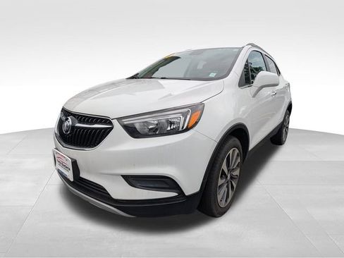 Used 2022 Buick Encore Preferred AWD/4WD image 3