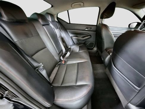 Used 2023 Nissan Altima 2.5 SR FWD image 24