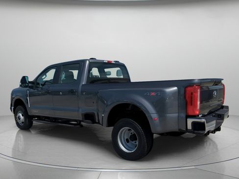 New 2026 Ford F350 XL w/ XL Chrome Package image 19