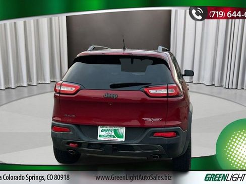 Used 2015 Jeep Cherokee Trailhawk w/ Trailer Tow Group image 4