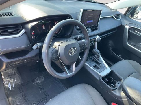 Used 2023 Toyota RAV4 XLE image 16
