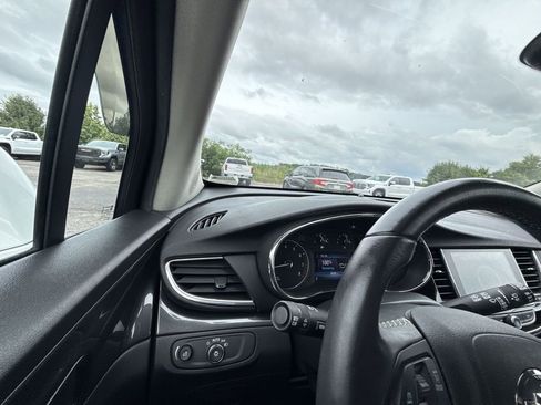 Certified 2020 Buick Encore Preferred FWD image 24