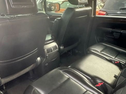 Used 2014 Nissan Armada Platinum image 35