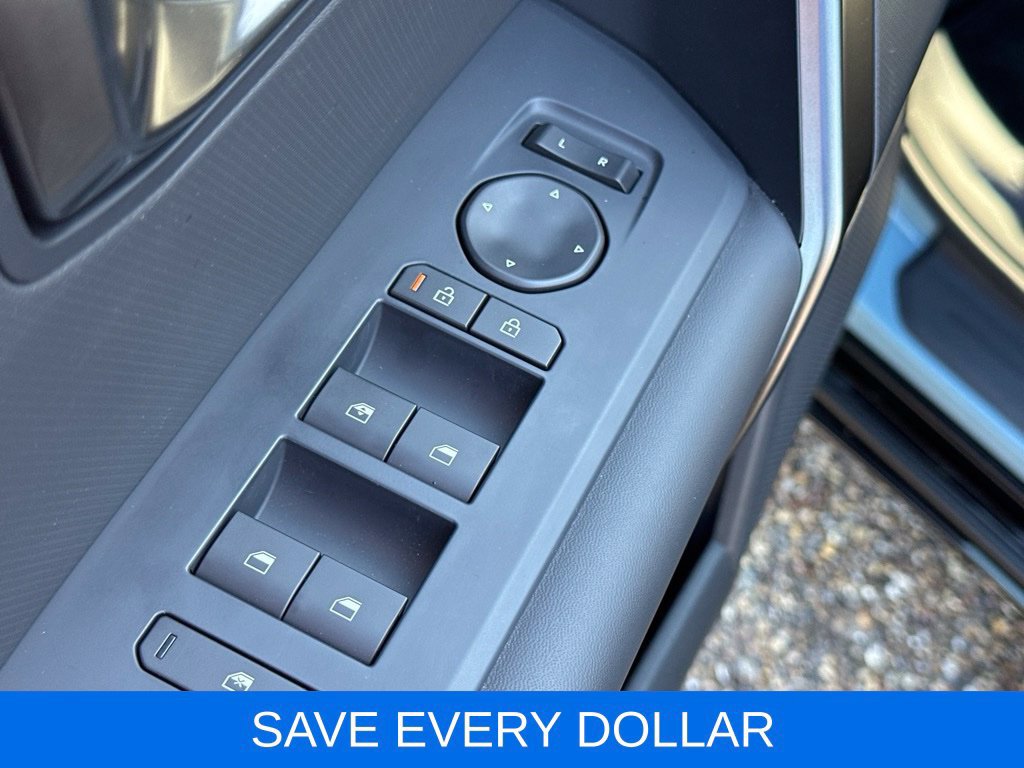 Used 2027 Kia Seltos X-Line S AWD/4WD image 7