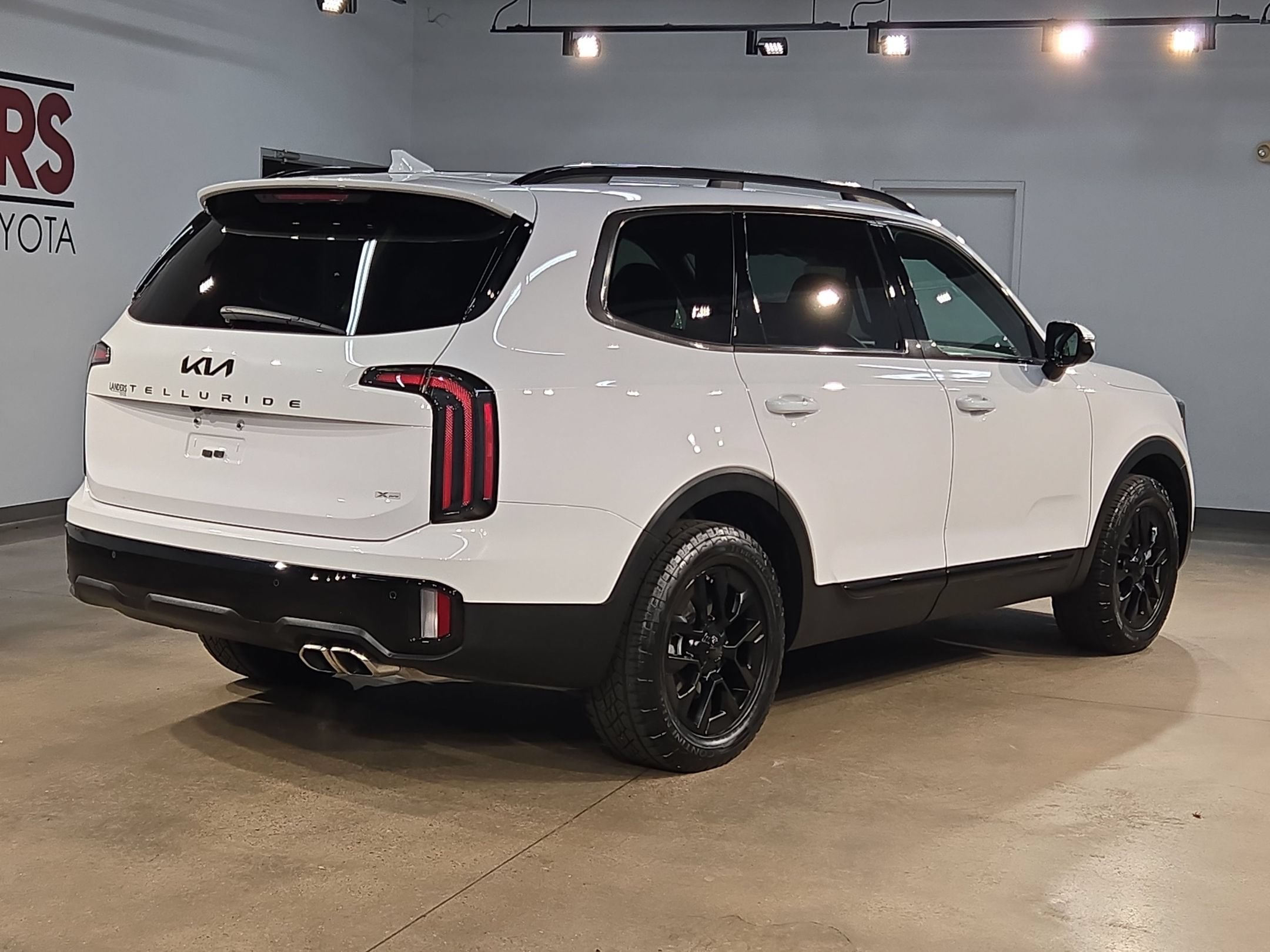 Used 2025 Kia Telluride SX Prestige X-Pro AWD/4WD image 7