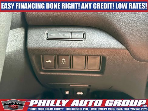 Used 2017 Nissan Altima 2.5 SR FWD image 34
