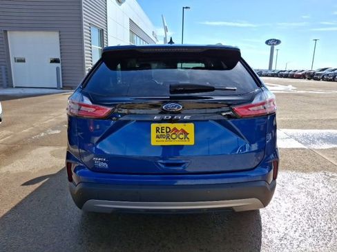 Used 2021 Ford Edge SEL image 5