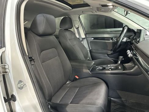 Used 2023 Honda Civic EX image 27