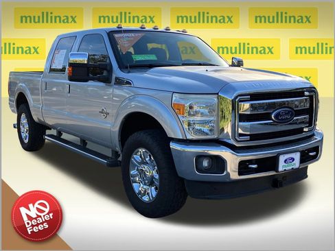Used 2015 Ford F250 Lariat w/ Chrome Package image 1
