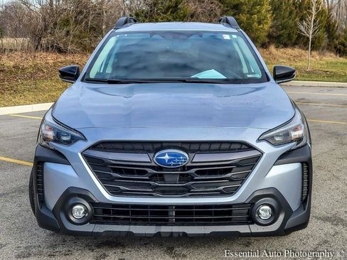 Used 2024 Subaru Outback Premium image 4