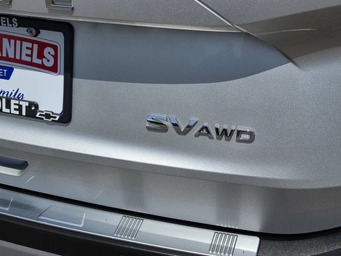 Used 2023 Nissan Rogue SV AWD/4WD image 33