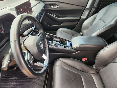 Certified 2023 Honda Accord Touring image 12