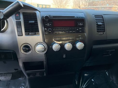 Used 2011 Toyota Tundra 4x4 Double Cab w/ Tow Pkg image 13