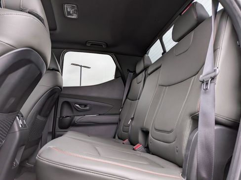 Used 2024 Hyundai Santa Cruz Limited image 26