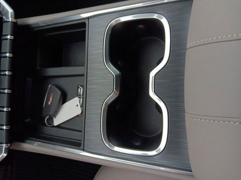 New 2026 GMC Acadia Elevation w/ Super Cruise Package image 17