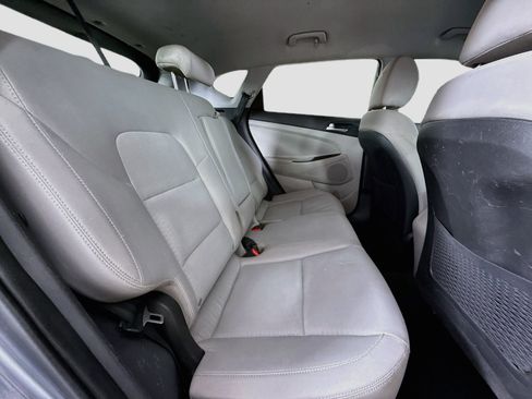Used 2021 Hyundai Tucson Value FWD image 27