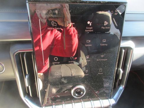 New 2026 GMC Acadia AT4 image 18