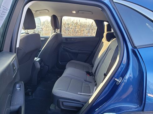 Certified 2022 Ford Escape SE w/ Cold Weather Package image 7