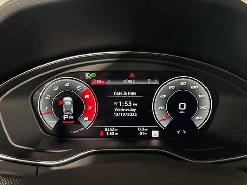 Used 2025 Audi SQ5 Premium Plus w/ Premium Plus Package image 22