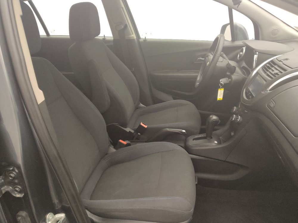 Used 2016 Chevrolet Trax LS w/ LPO, Protection Package AWD/4WD image 21