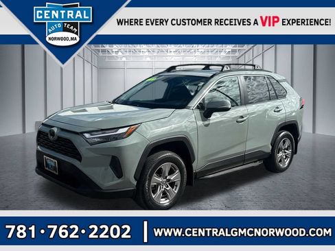 Used 2022 Toyota RAV4 XLE w/ Convenience Package AWD/4WD image 1