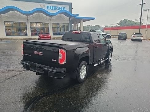 Used 2015 GMC Canyon SLE w/ All-Terrain Package AWD/4WD image 5