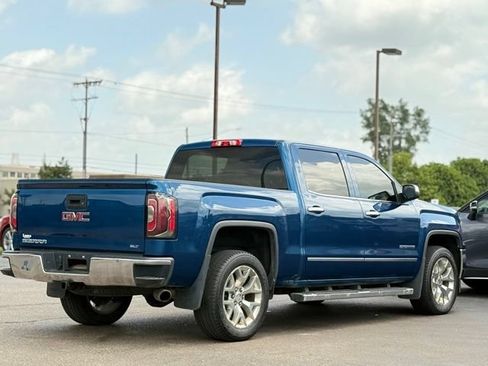 Used 2018 GMC Sierra 1500 SLT w/ SLT Premium Package AWD/4WD image 35