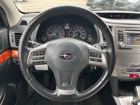 Used 2012 Subaru Outback 3.6R Limited w/ Moonroof Pkg image 12