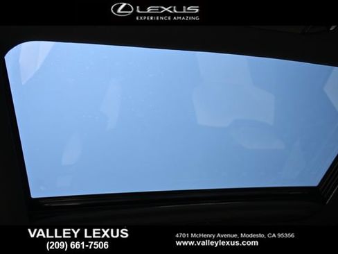 Used 2025 Lexus GX 550 AWD/4WD image 6