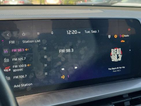Used 2025 Kia Telluride S AWD/4WD image 28