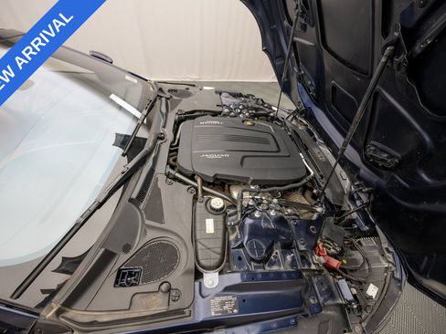 Used 2021 Jaguar F-TYPE Convertible RWD image 32